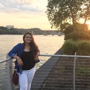 Meet your Posher, Adiba